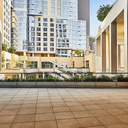 Conrad Los Angeles-2
